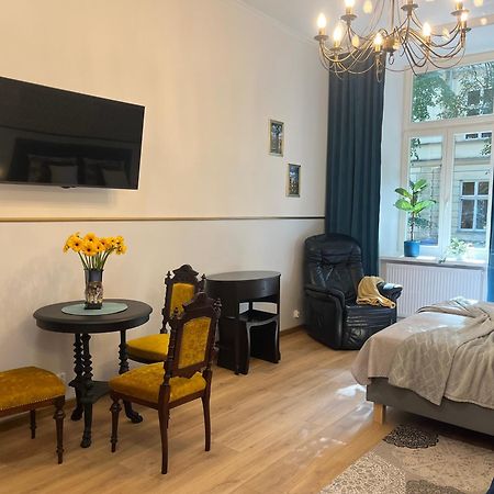 Wawel Crown Apartments كراكوفيا المظهر الخارجي الصورة